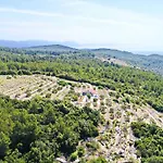 Hébergement de vacances Zule - One Bedroom With Swimming Pool *