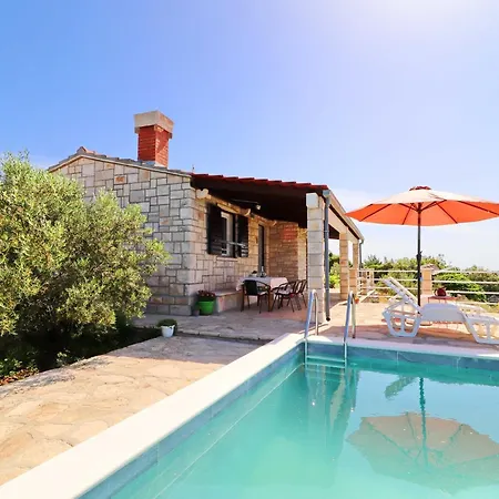 Hébergement de vacances Zule - One Bedroom With Swimming Pool Zrnovo