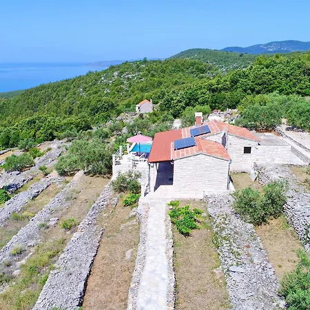 Hébergement de vacances Zule - One Bedroom With Swimming Pool Zrnovo