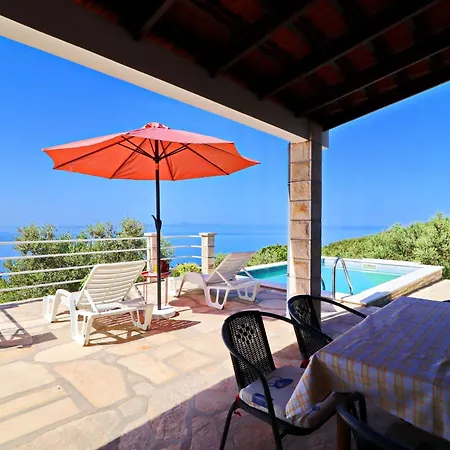 Zule - One Bedroom With Swimming Pool